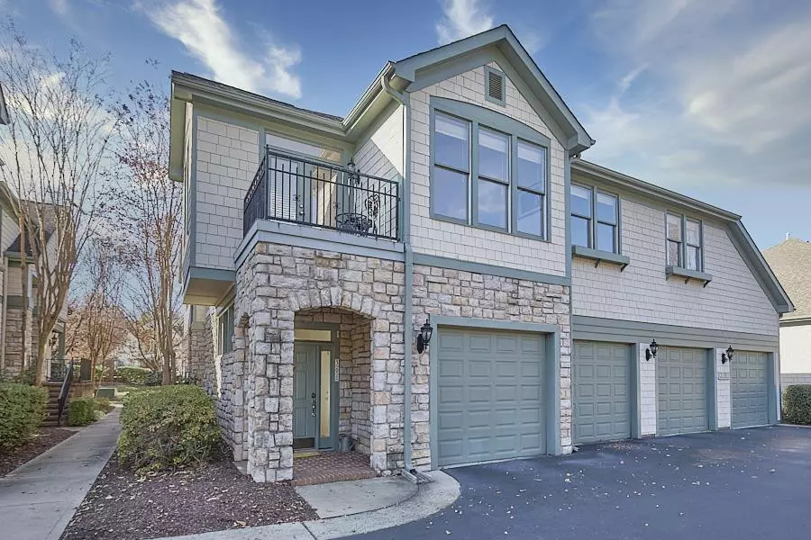 308 Presque Isle Lane #308, Chapel Hill, NC 27514