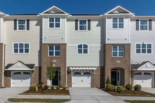 1517 Gathering Park Circle #6, Cary, NC 27519