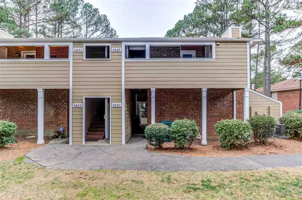 3229 Mill Run #180, Raleigh, NC 27612