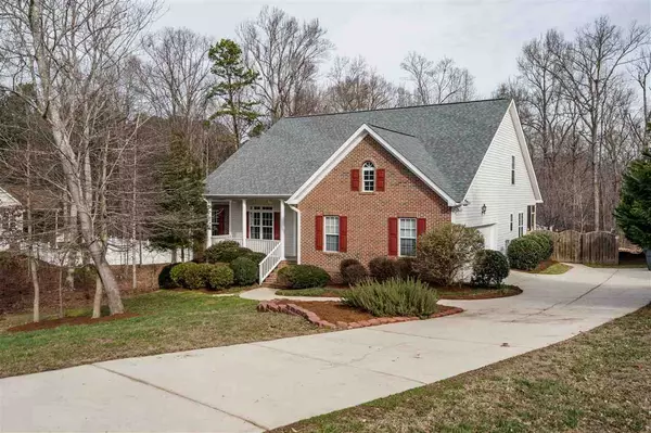 165 Briarwood Place, Wake Forest, NC 27587