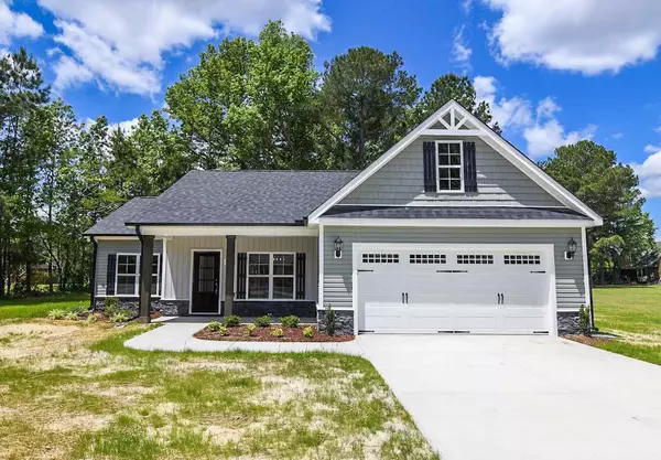 305 Knollwood Drive, Pine Level, NC 27568