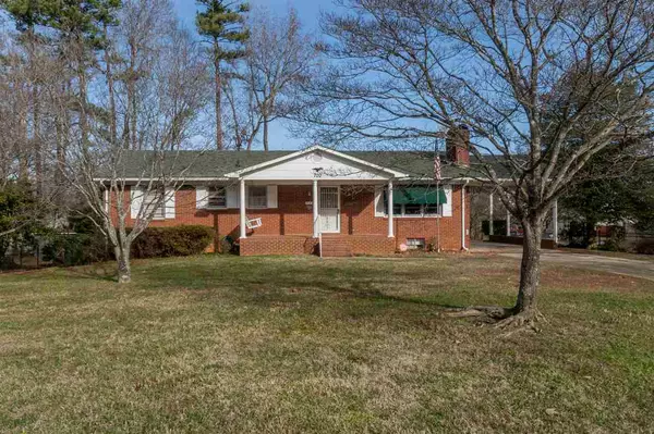 700 Curtiss Drive, Garner, NC 27529