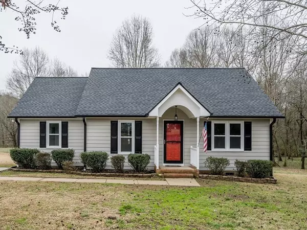 102 Steven Place, Benson, NC 27504