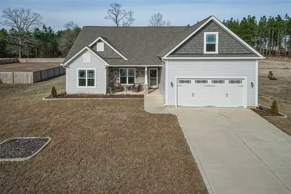 330 Avery Pond Drive, Fuquay Varina, NC 27526