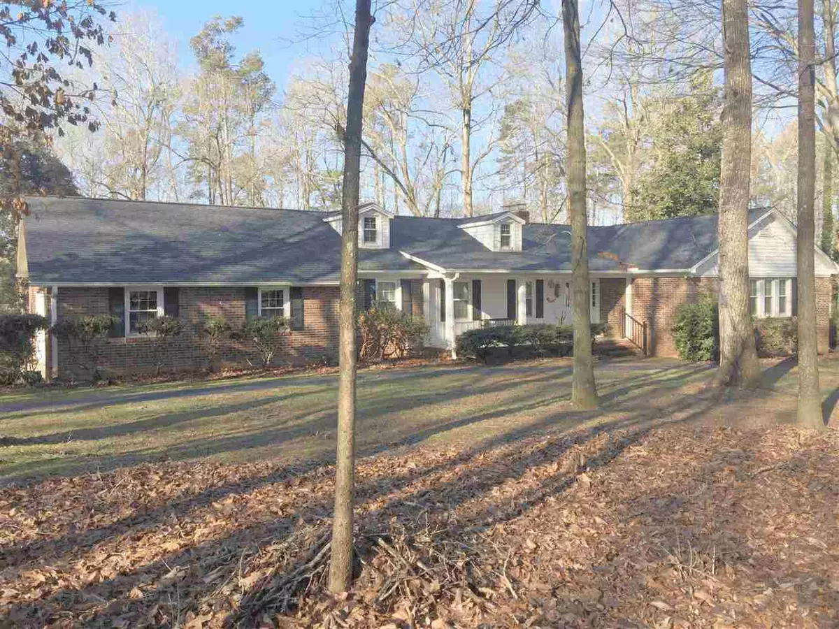 Mebane, NC 27302,308 Lake Trail