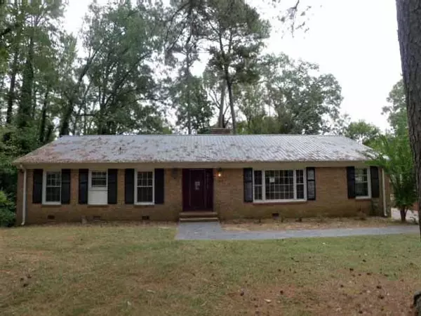 100 Glenn Wayne Road, Roanoke Rapids, NC 27870