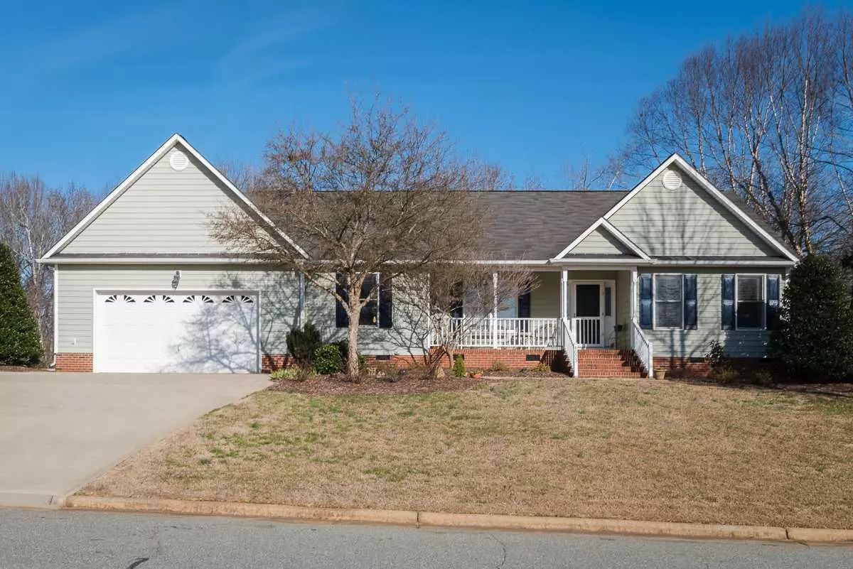 Mebane, NC 27302,4003 Longmeadow Drive