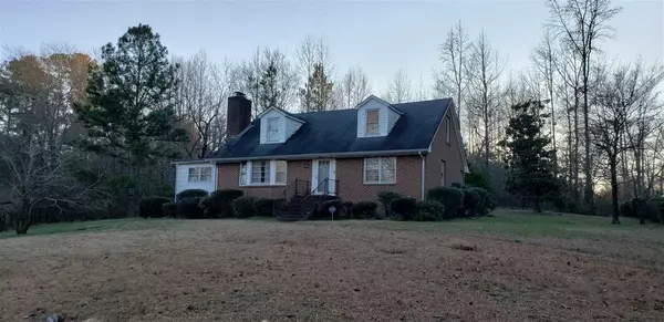 143 River Road, Louisburg, NC 27549