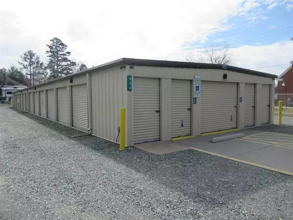 818 Old US 1 Highway, Moncure, NC 27559