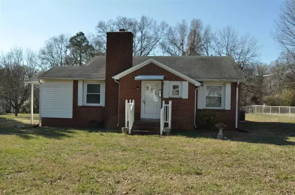 2133 Wrenn Street, Burlington, NC 27215