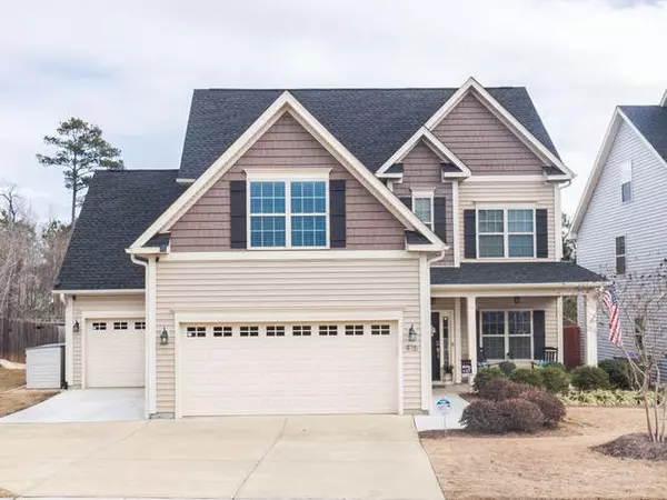 416 Lone Pine Loop, Fuquay Varina, NC 27526