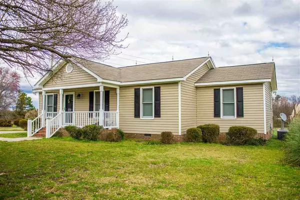 621 S Wakefield Street, Zebulon, NC 27597