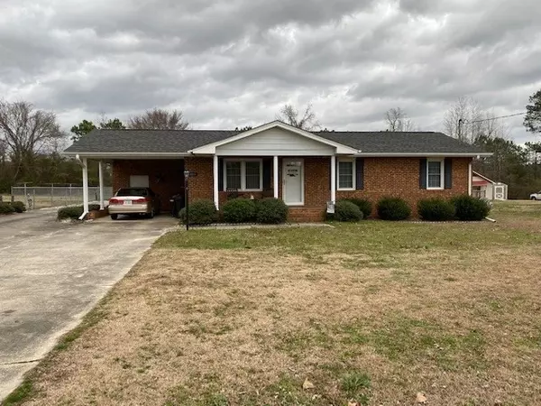 11689 E NC 55 Highway, Dunn, NC 28334