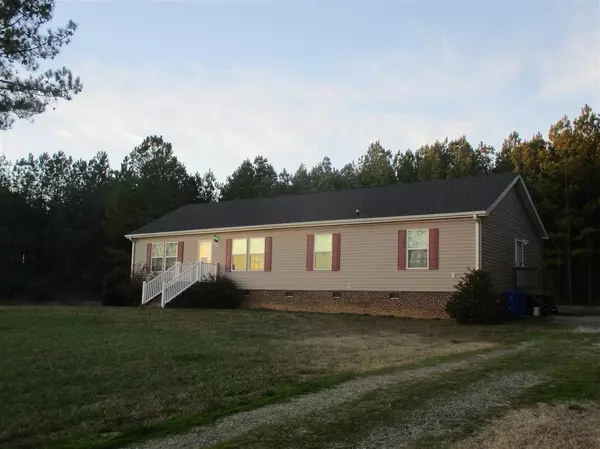 451 Mountain View Road, Macon, NC 27551