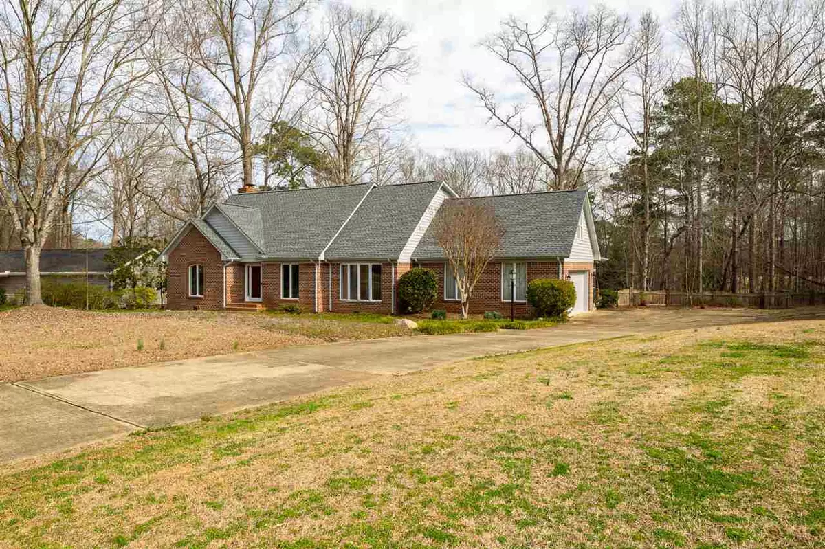 Lillington, NC 27546,1870 Keith Hills Road