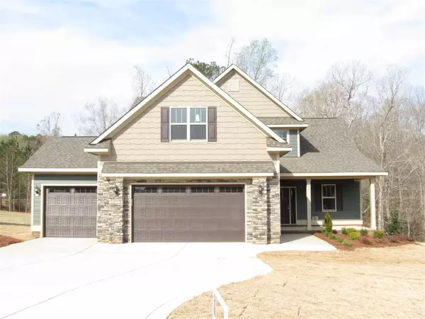 37 Oak Hollow Court, Clayton, NC 27527