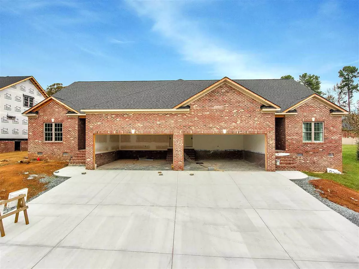 Mebane, NC 27302,943 Arrowhead Court