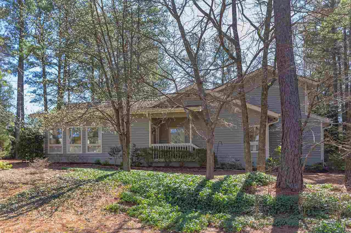 Chapel Hill, NC 27517,3 Willowspring Place