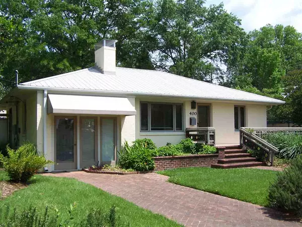 400 W Weaver Street, Carrboro, NC 27510