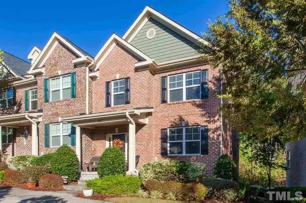 2011 Weston Green Loop, Cary, NC 27513