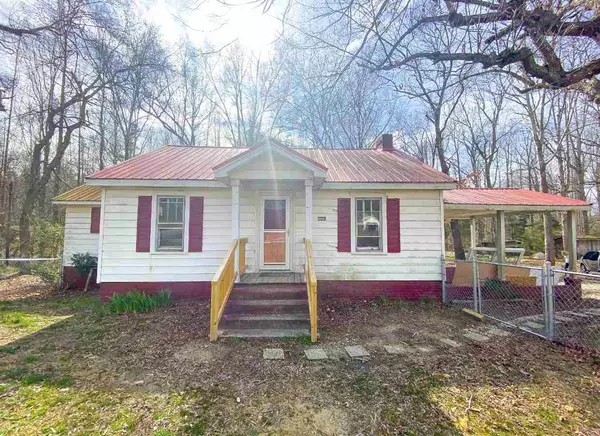 4460 Oxford Road, Roxboro, NC 27573