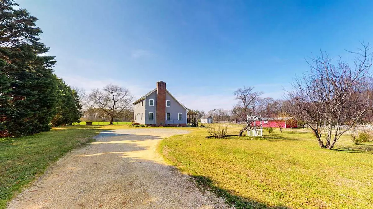 Princeton, NC 27569,6121 E US 70