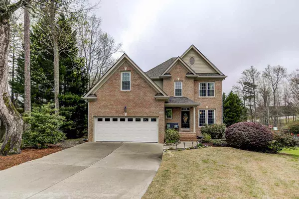 2507 Flints Pond Circle, Apex, NC 27523