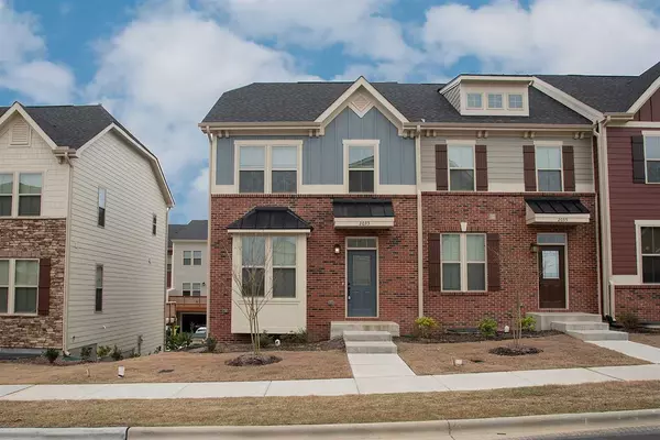 2033 Whitesmith Drive, Apex, NC 27502