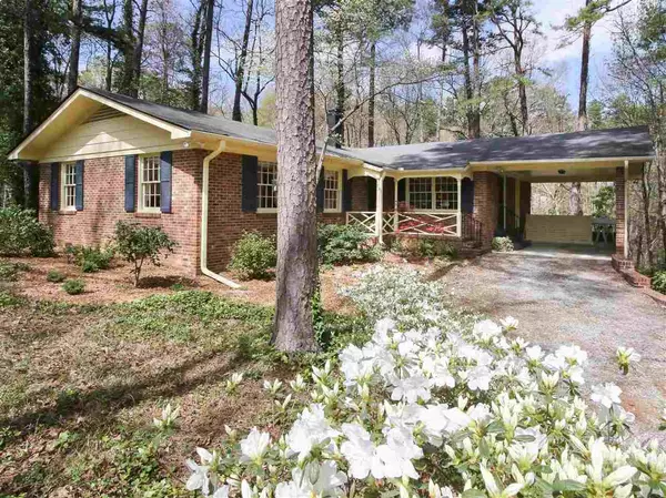 Chapel Hill, NC 27514,207 Glenhill Lane