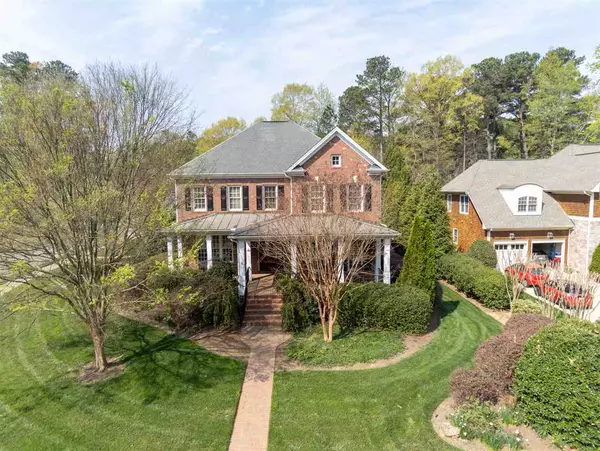 112 Cross Creek Drive, Chapel Hill, NC 27514