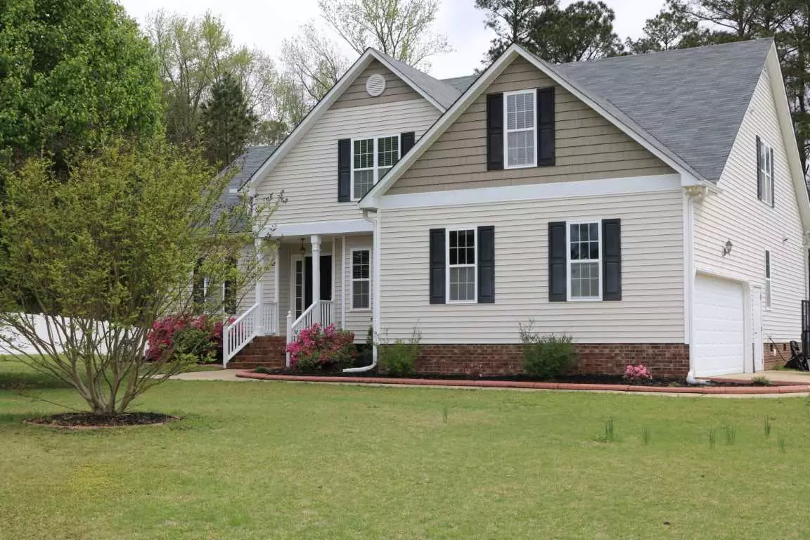 Smithfield, NC 27577,101 Tadley Court