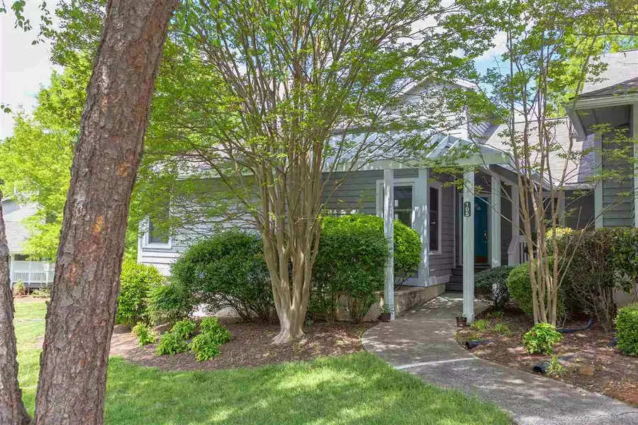 105 Elmwood Circle, Chapel Hill, NC 27514