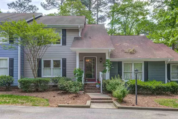 1522 Woodcroft Drive, Raleigh, NC 27609