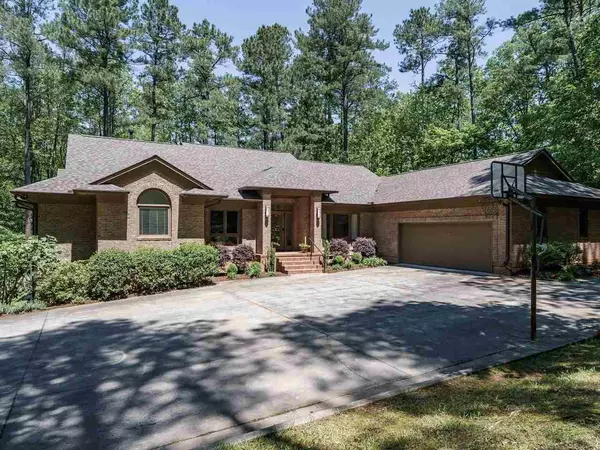 5900 Big Woods Road, Chapel Hill, NC 27517