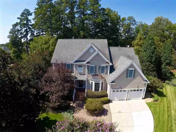 203 Cakebread Court, Cary, NC 27519