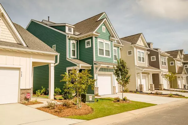 657 Metro Station #43, Apex, NC 27502