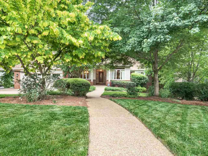 300 Southglen Drive, Cary, NC 27518