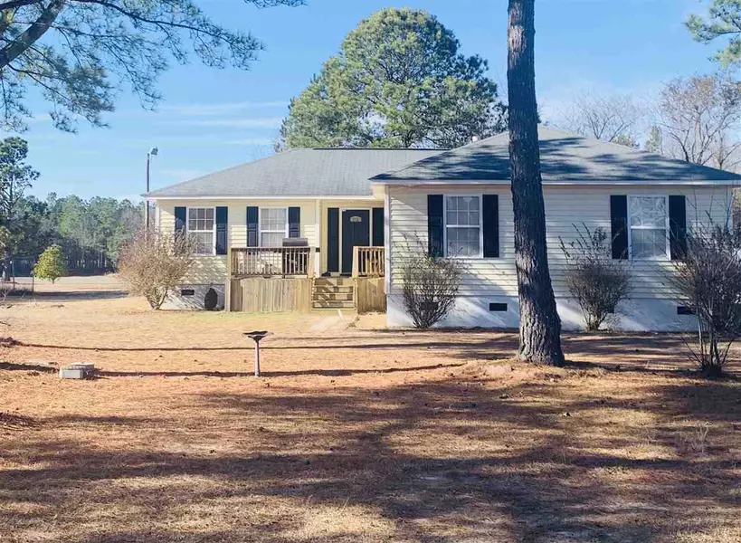 211 Chester Road, Roseboro, NC 28382