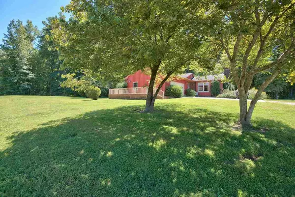 1218 Dimmocks Mill Road, Hillsborough, NC 27278