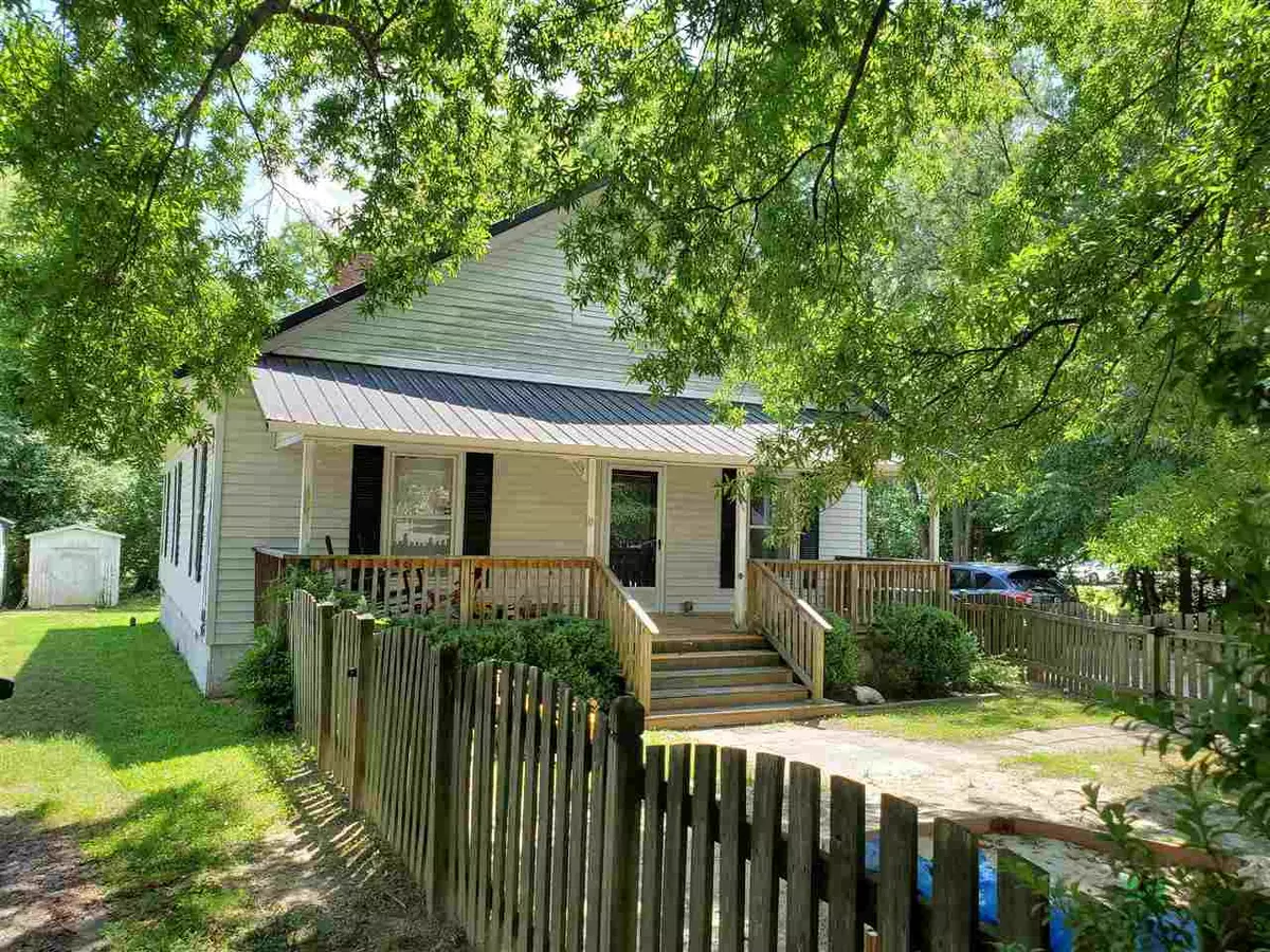 Apex, NC 27502,404 E Chatham Street