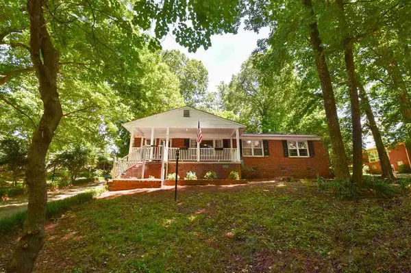 509 Woodhaven Drive, Burlington, NC 27215