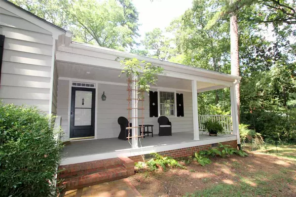 10 Mt Bolus Road, Chapel Hill, NC 27514