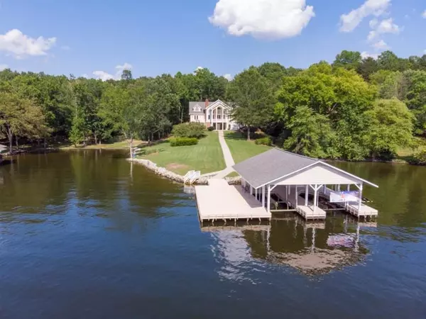 114 Canal Circle, Semora, NC 27343