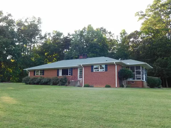 2442 Ralph Overman Lane, Liberty, NC 27298