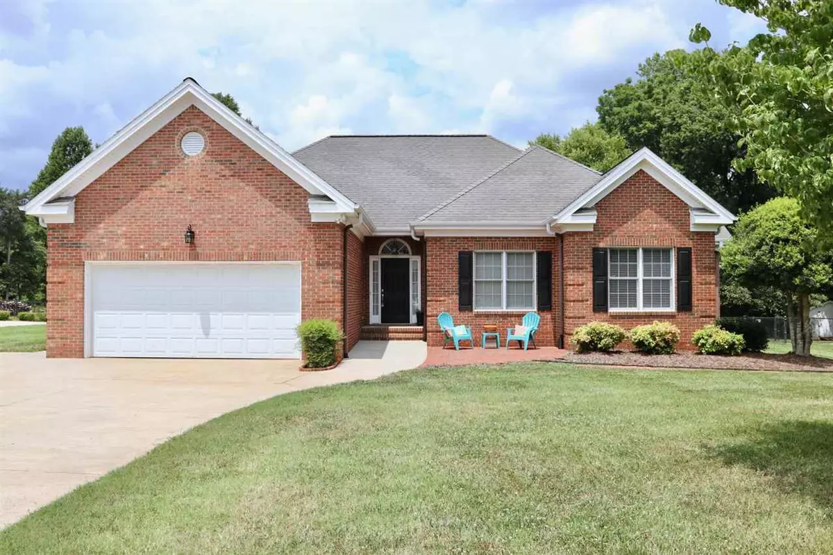 Mebane, NC 27302,3909 Long Meadow Drive