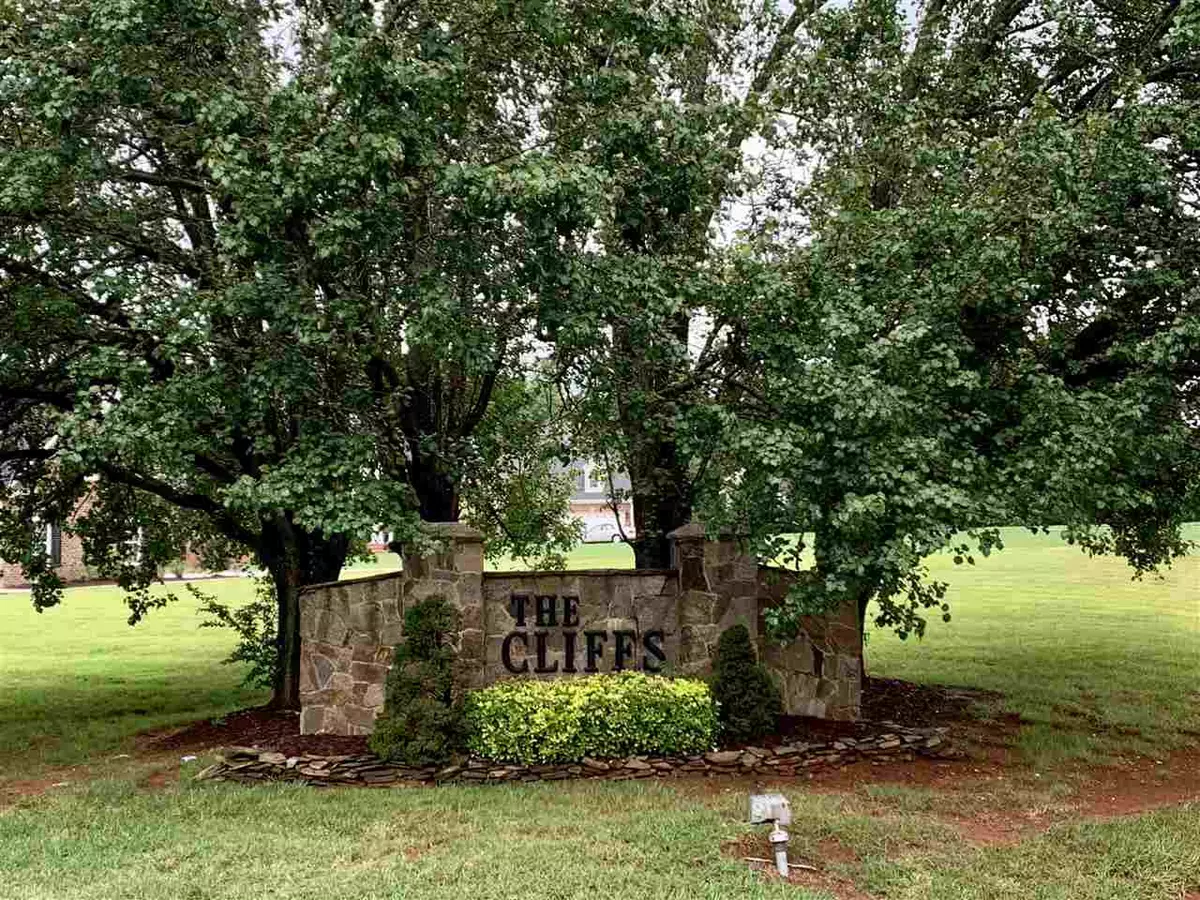 Graham, NC 27253,41 Cliff View Drive