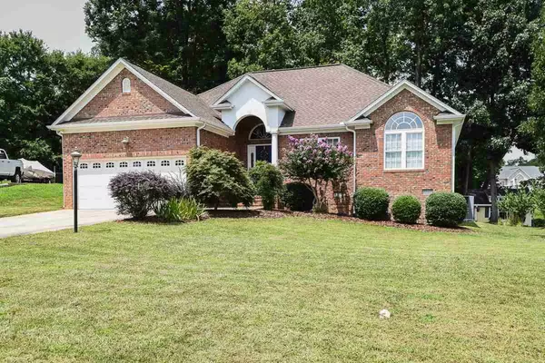 407 Cadbury Court, Graham, NC 27253