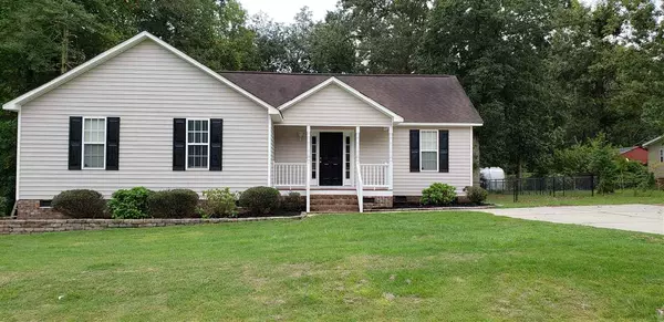 612 Madison Avenue, Princeton, NC 27569