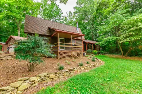 1255 E Gilbreath Street, Graham, NC 27253