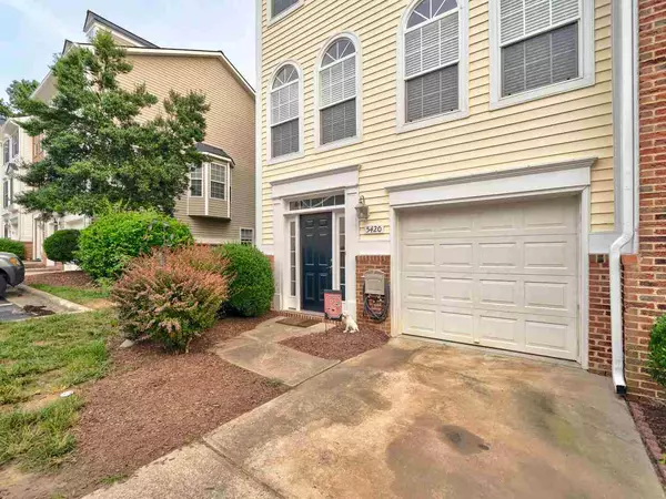 5420 Vista View Court, Raleigh, NC 27612